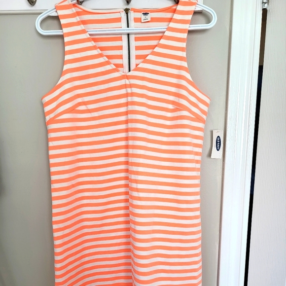 BNWT Women's Old Navy medium dress - Picture 1 of 5